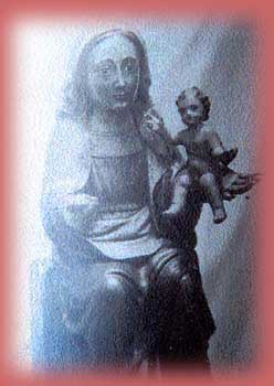 Imagen de la Virgen de Monserrate sin sus valiosos trajes ni joyas