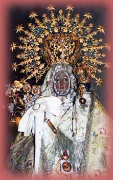 Virgen de Monserrate durante su Novenario en la Parroquia San Vicente Ferrer en el a&ntilde;o 2004